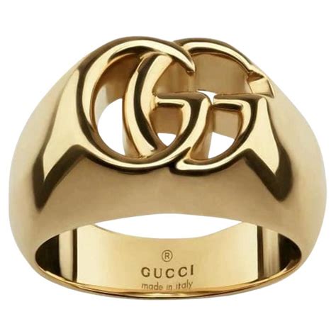 gucci ring womens|gucci signet ring.